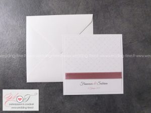 Partecipazione matrimonio moderna con stampa fronte retro e nastro in raso a decorazione. semplice e delicata