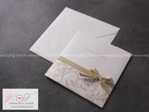 partecipazione matrimonio classica e raffinata con decoro grafico e nastrino