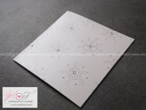 partecipazione matrimonio grafica con strass luminosi