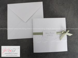 partecipazione matrimonio elegante con pizzo e nastro